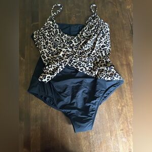 Dreamsuit Swimsuit 24W Animal Underwire One Piece Bathing Swimming Plus Suit‎